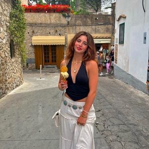 Meet your Posher, Angelina